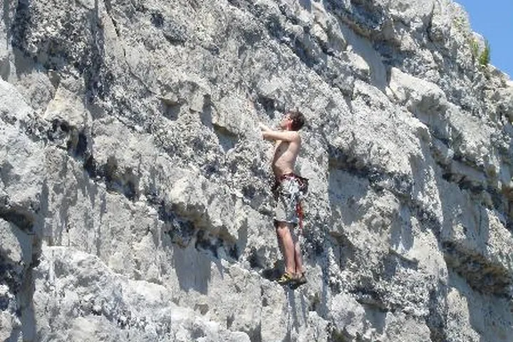 Portland 16/7 climbing photo