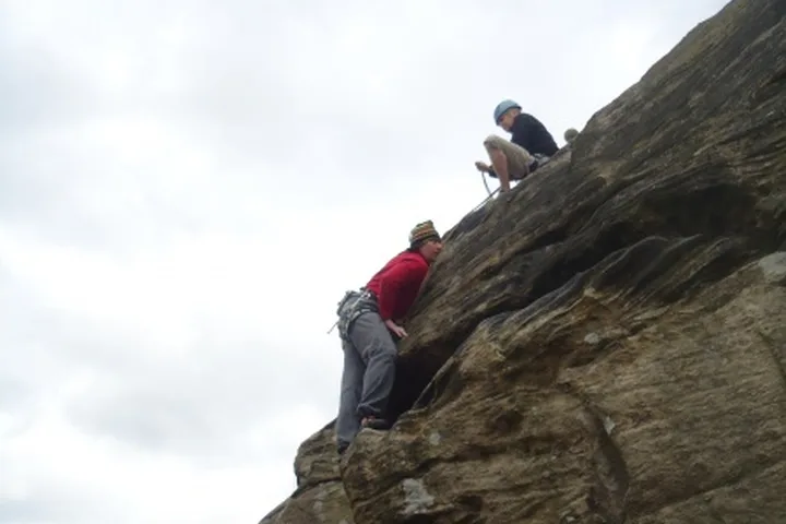 Grit 12th Mar11 climbing photo