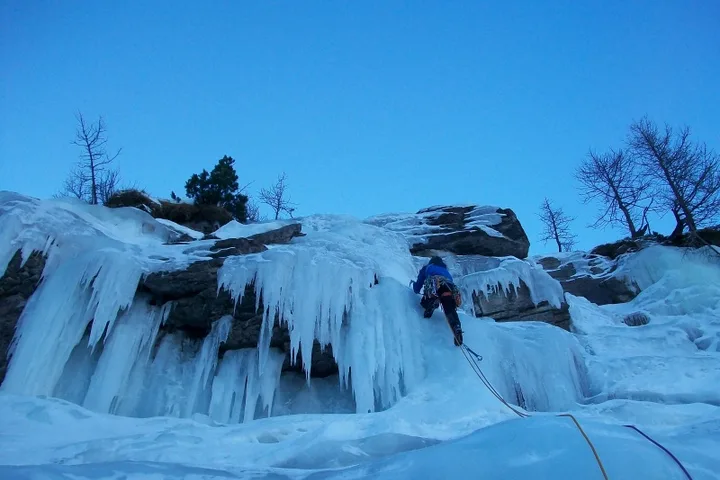 Ecrins Jan 15 kj (2015)