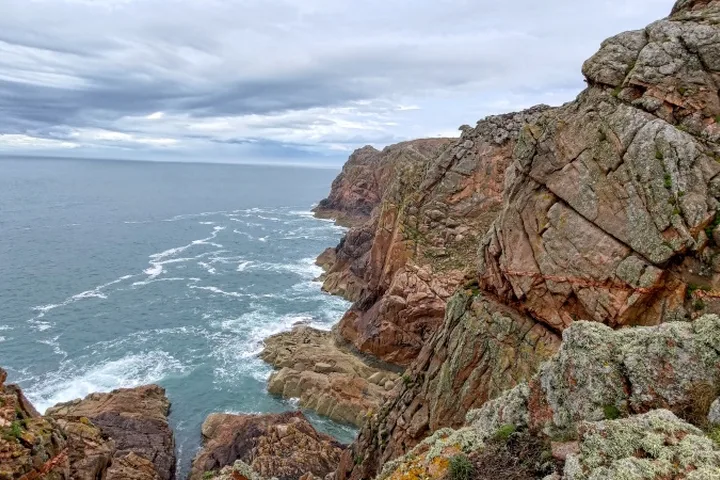 Jersey climbing photo