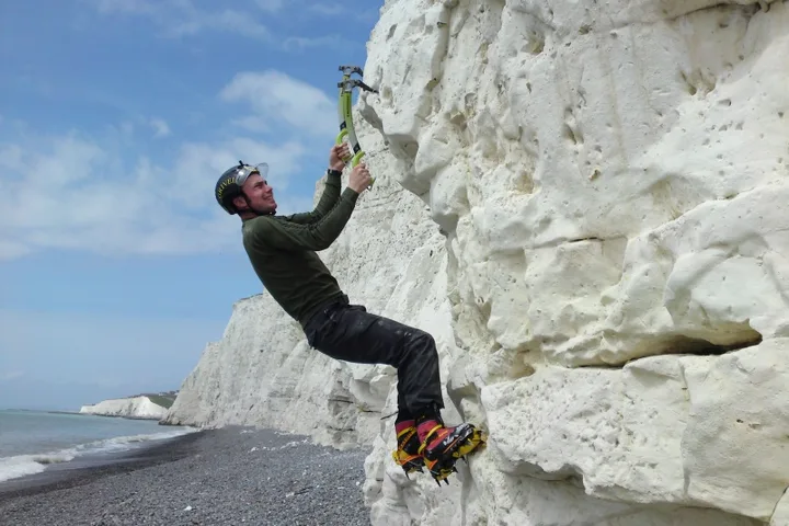 Sport Chalk May climbing photo